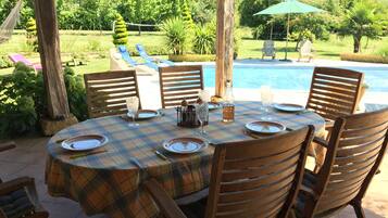 Restauration extérieure