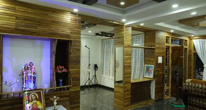 4 Bed Flat - Sleeps 8 - Pets - Smoking - Parking