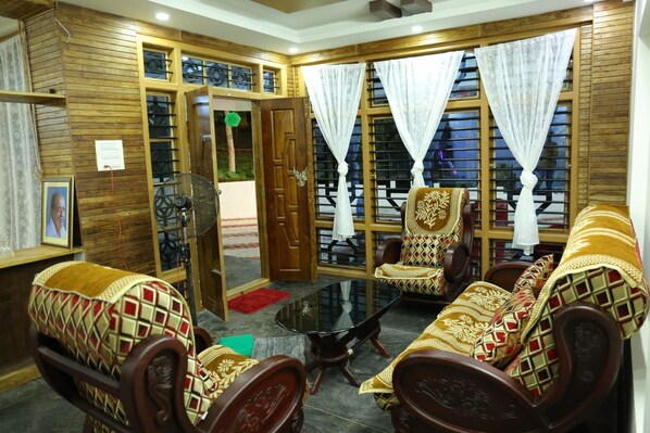 Apartment | Living room