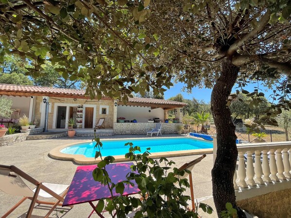 Outdoor pool, pool loungers