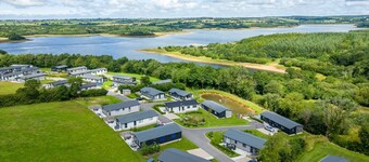 Periwinkle Lodge, 3 Roadford Lake Lodges