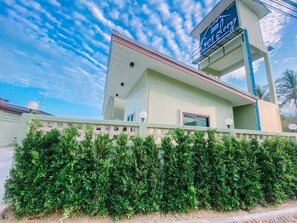 Reception - Get Sleep (Tha Sala)