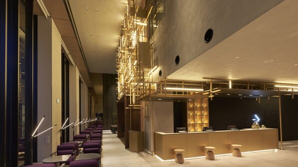 Reception - Cross Life Hakata Tenjin (Fukuoka)