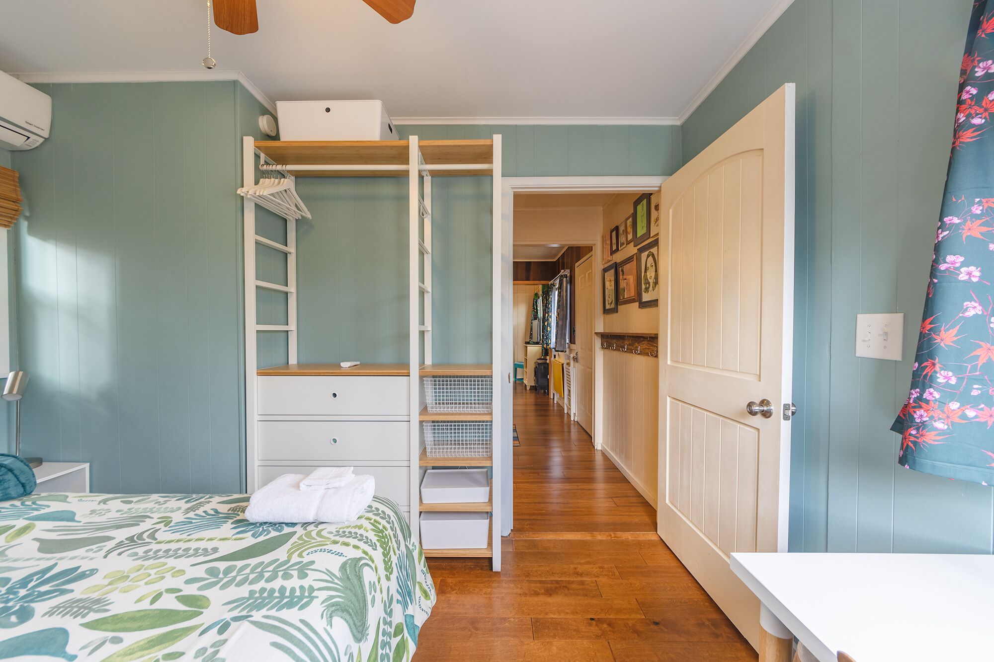 1 Schlafzimmer, Schreibtisch, Bügeleisen/Bügelbrett, kostenloses WLAN