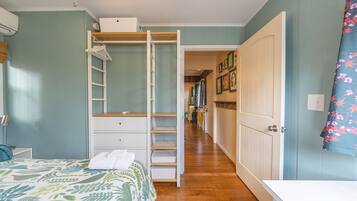 1 Schlafzimmer, Schreibtisch, Bügeleisen/Bügelbrett, kostenloses WLAN