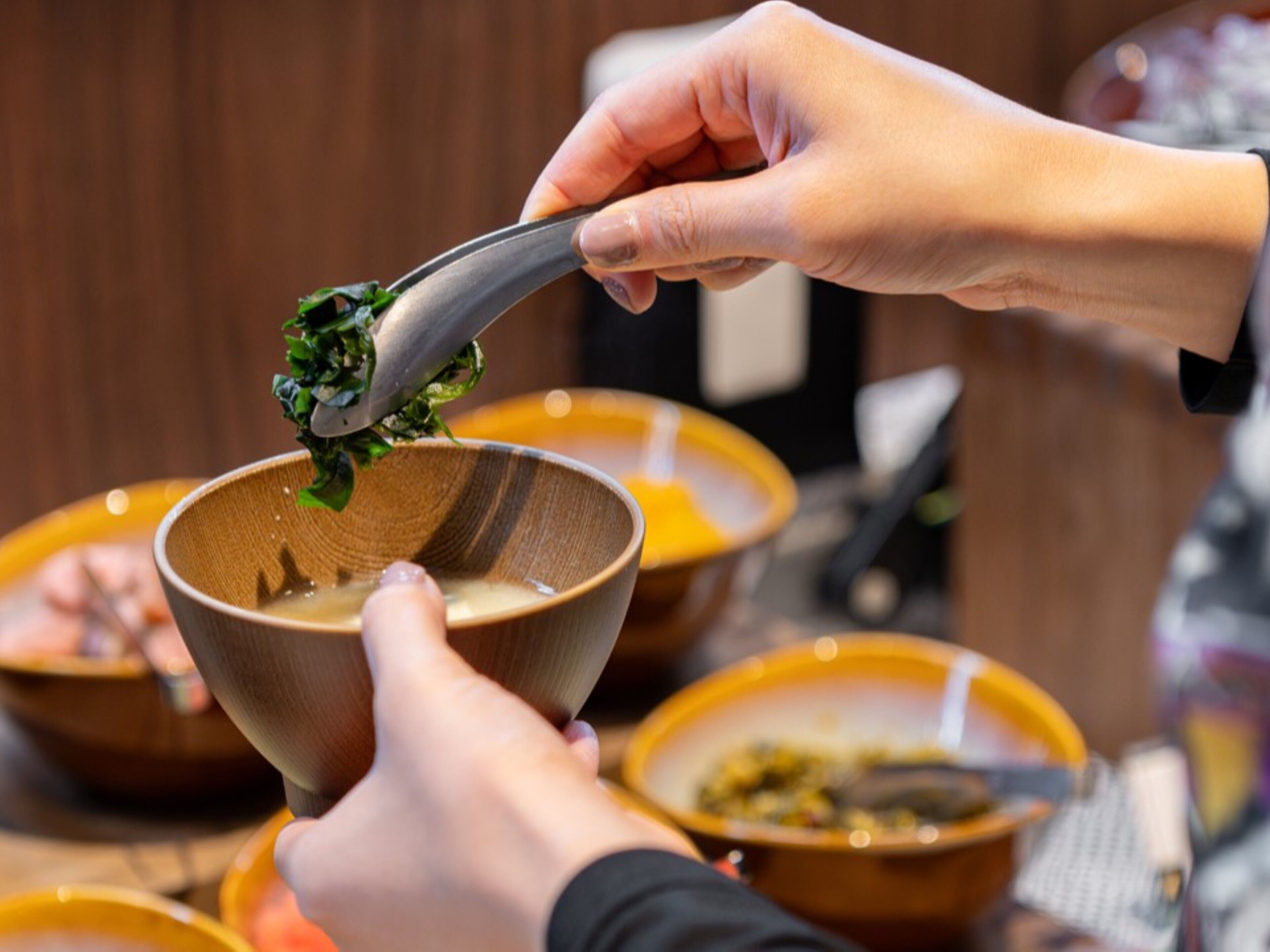 Bữa sáng buffet hàng ngày với phụ phí nhỏ 