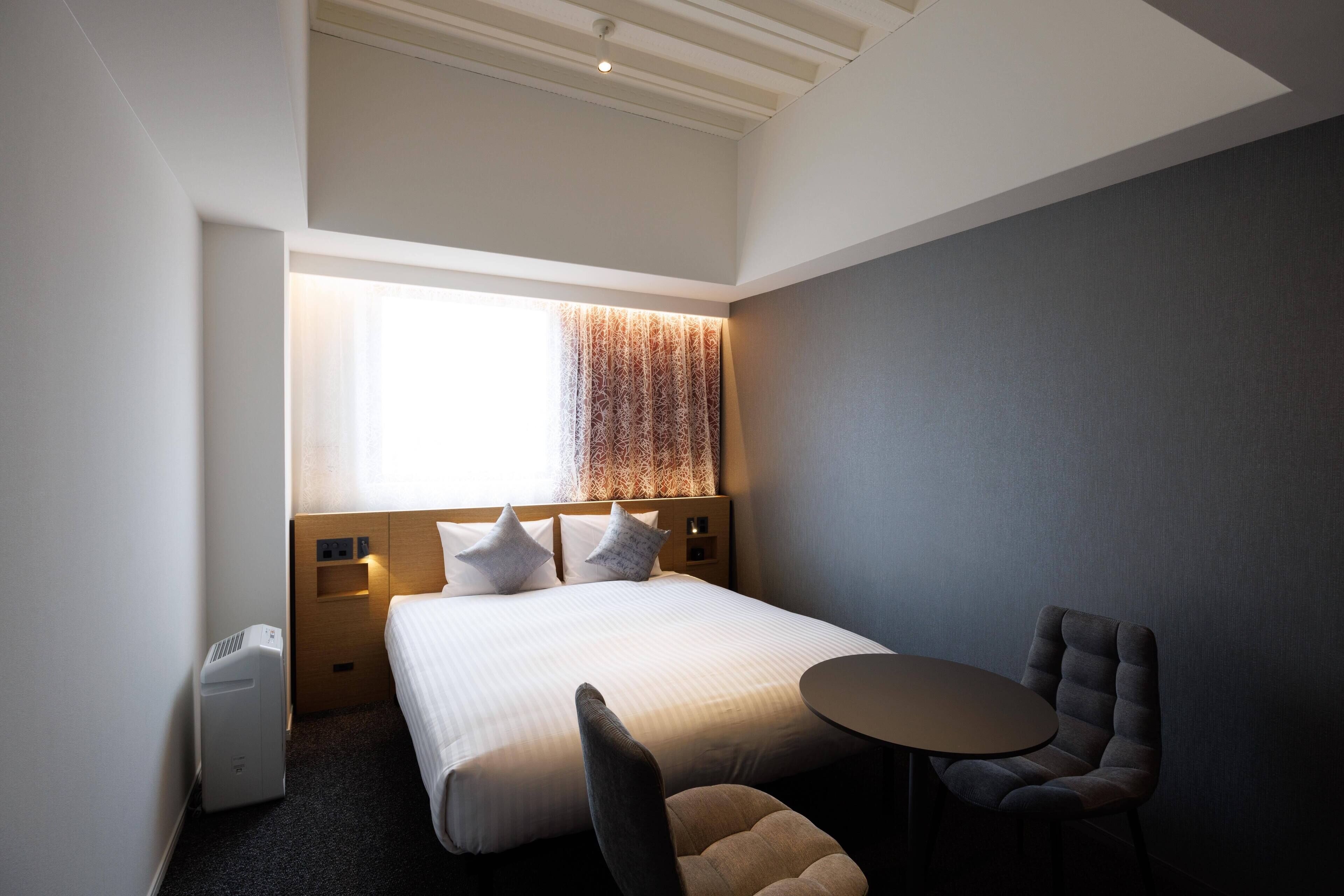 Comfort Queen Room