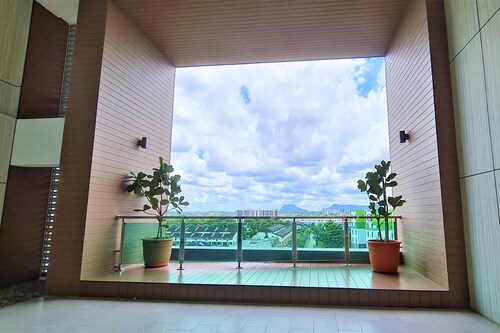 AriHomeStay@Laticube