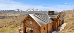 Cabin, 5 Bedrooms | Exterior