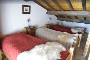 4 Schlafzimmer, Reisekinderbett, kostenloses WLAN, Bettwäsche