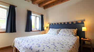 1 camera, ferro/asse da stiro, culla da viaggio, Wi-Fi gratuito