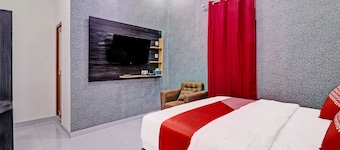 OYO 91203 Naufal Residence Syariah