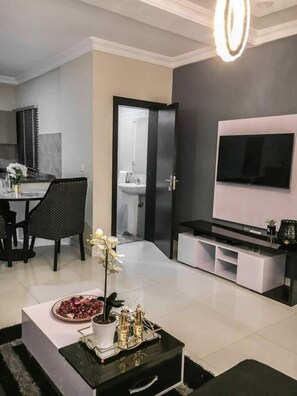 Apartamento, 2 camas Queen | Área de estar