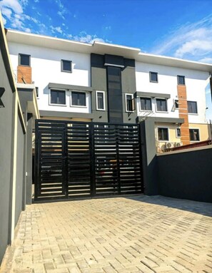 Appartement, 2 grands lits | Extérieur