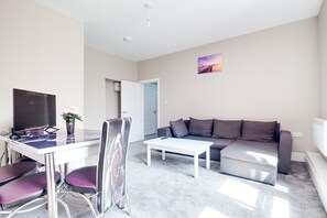 Apartamento luxo, suíte (Ground floor 1) | Parte interna