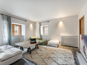 4 chambres, accès au Wi-Fi (inclus)
