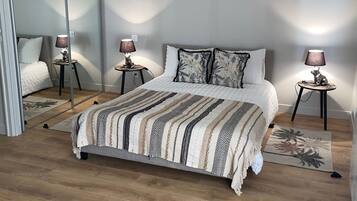 8 chambres, fer et planche à repasser, Wi-Fi gratuit, draps fournis