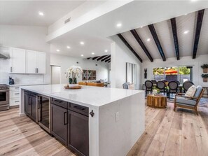 Interior - Luxury ScottsdalePickleballHeated PoolGolf (Scottsdale)