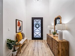 Interior - Luxury ScottsdalePickleballHeated PoolGolf (Scottsdale)