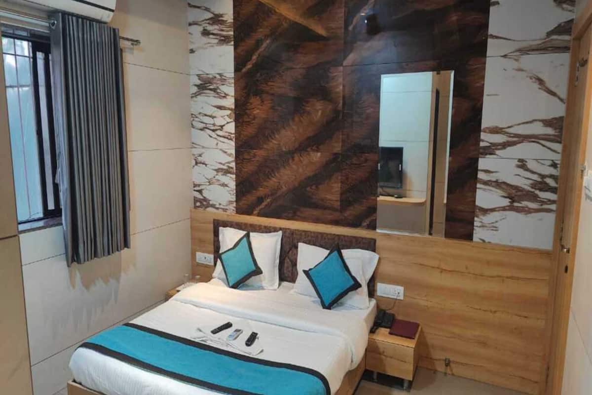 1 bedroom, soundproofing, rollaway beds, free WiFi