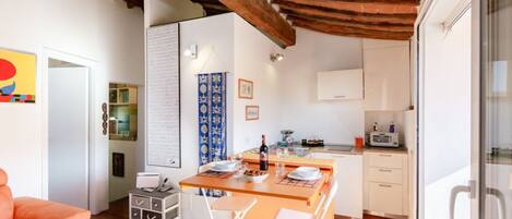 Four, plaque de cuisson