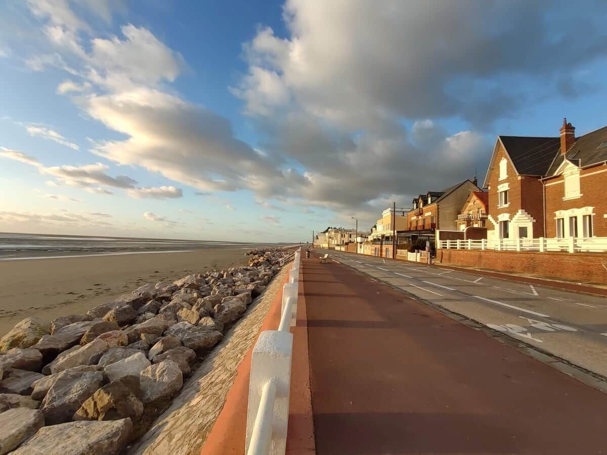 Strand