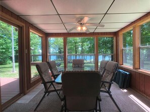 Interior - Chippewa Flowage Lake House (Couderay)