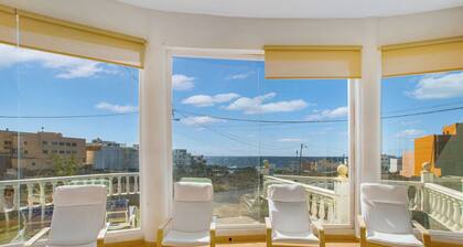 Vacation Home 'Casa del Pescador Planta Baja' near Beach with Terrace & Wi-Fi