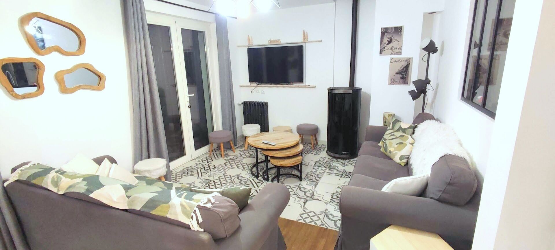 TV, fireplace, DVD player, stereo