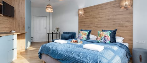 Fer et planche Ă repasser, Wi-Fi, draps fournis