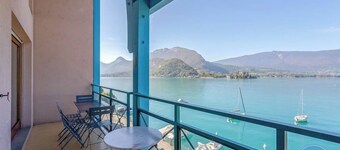 Duplex Apartment – Résidence du Port
