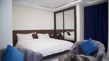 Economy Room, 1 Bedroom, Microwave, Annex Building | 4 bedrooms, free WiFi, bed sheets