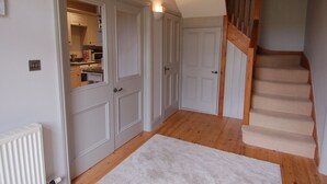 Unclassified image, 4 of 14, button - Rosemary Cottage (Kingsbridge)