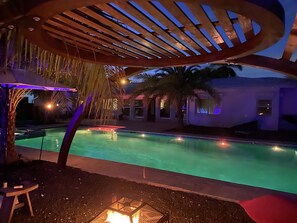 Outdoor pool, a heated pool