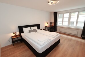 1 Schlafzimmer, Bügeleisen/Bügelbrett, Reisekinderbett, kostenloses WLAN