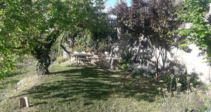 Refugi per Boletaires i Amants de la Natura