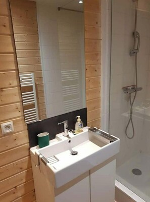 Dusche