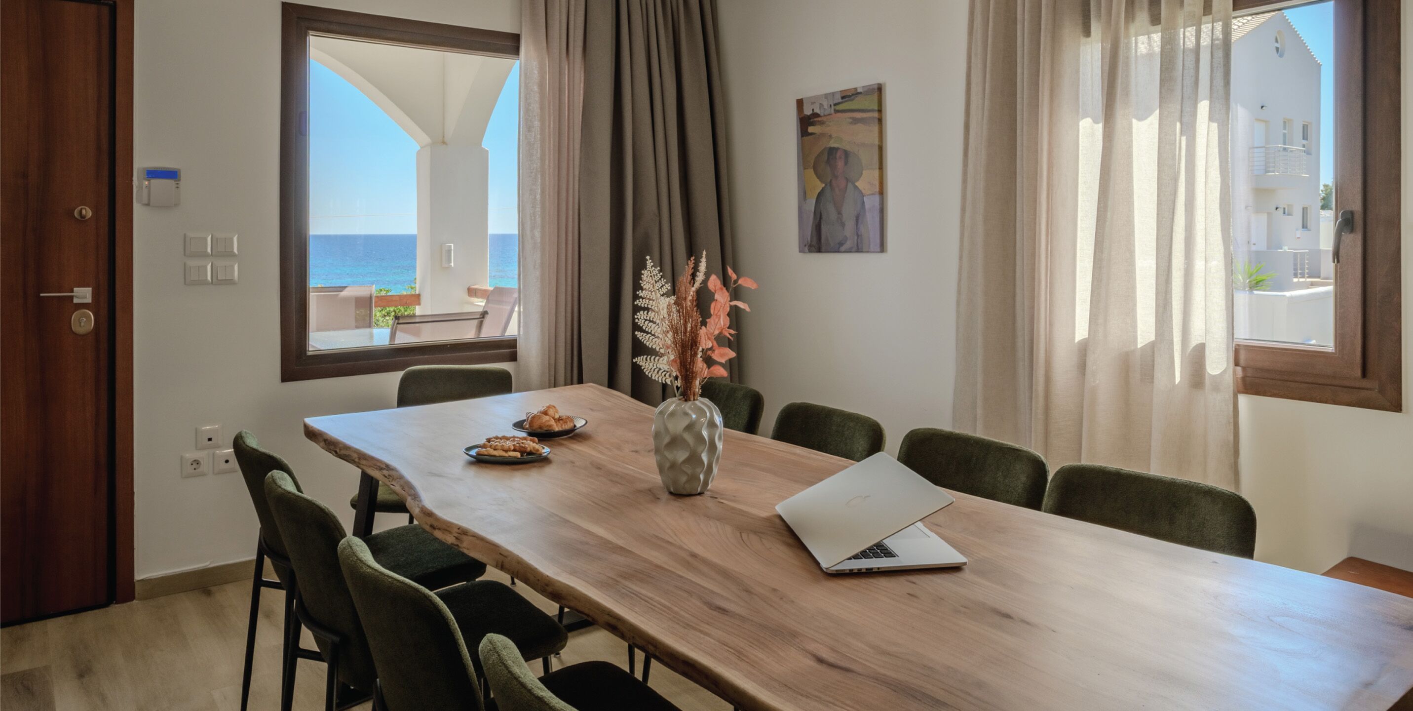 Maison Prestige | Aire de séjour | Téléviseur