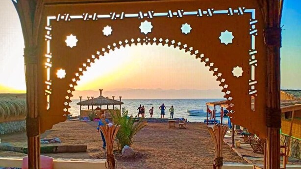 Terrace/patio - Sahara Beach Camp Ras Shetan (Nuweiba)