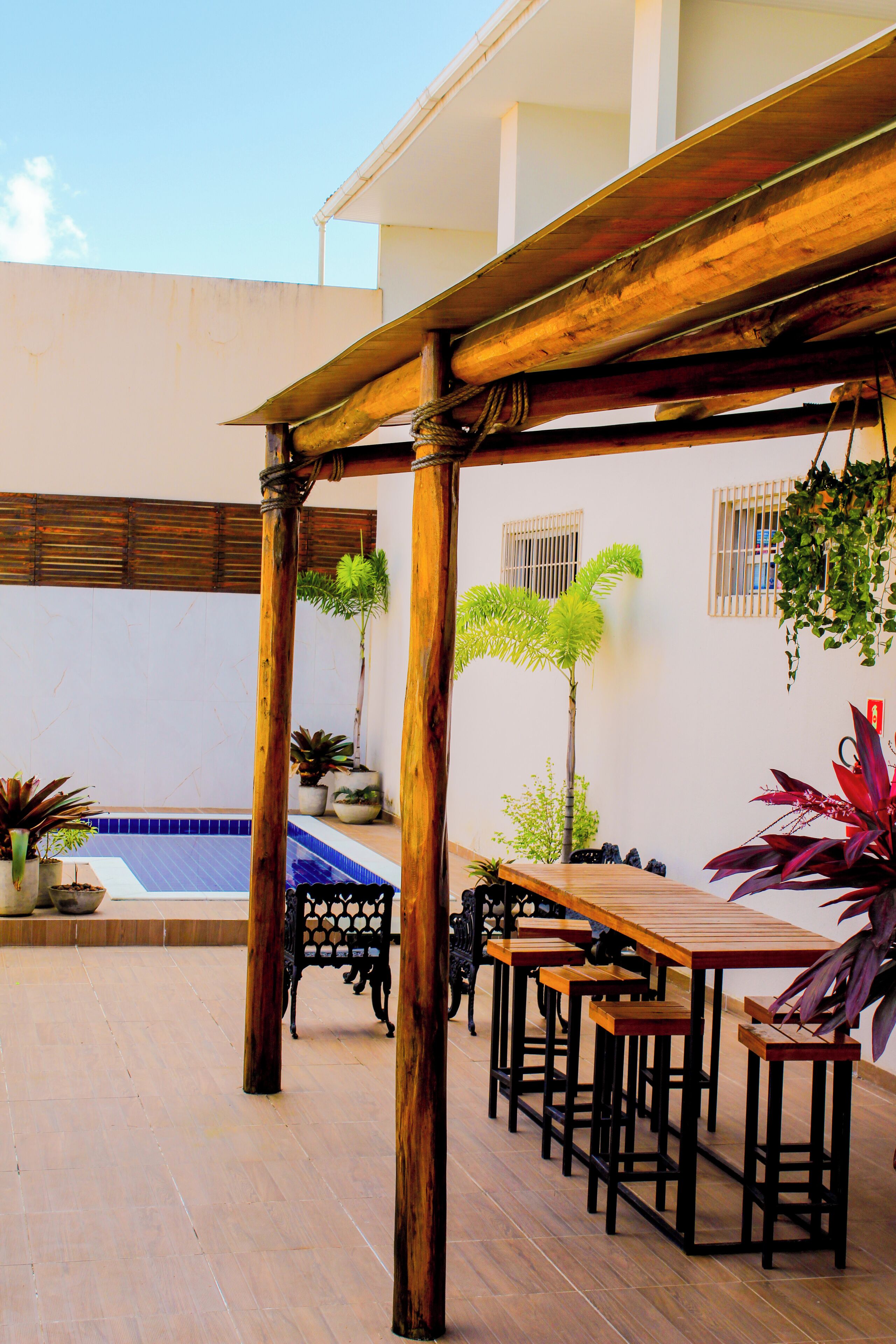 Smart TV de 32 pulgadas con canales por cable y televisión 