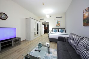 1 bedroom, iron/ironing board, free WiFi, bed sheets - FULLY FURNISHED STUDIO FOR RENT in JVC INCLUDING ALL BILLS! (Dubai)