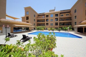 Outdoor pool - FULLY FURNISHED STUDIO FOR RENT in JVC INCLUDING ALL BILLS! (Dubai)