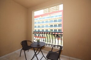 Property grounds - FULLY FURNISHED STUDIO FOR RENT in JVC INCLUDING ALL BILLS! (Dubai)