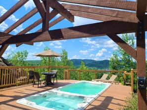 Outdoor spa tub - Tremblant Prestige - Altitude 172-8 (Mont-Tremblant)