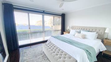 4 Schlafzimmer, Bügeleisen/Bügelbrett, kostenloses WLAN, Bettwäsche