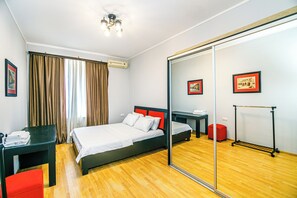 2 bedrooms, minibar, individually furnished, desk
