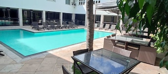 โรงแรม Iparana Paradise