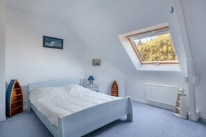 3 bedrooms, iron/ironing board, free WiFi - House for 8 - Pool - 950m from the sea (Saint-Gildas-de-Rhuys)