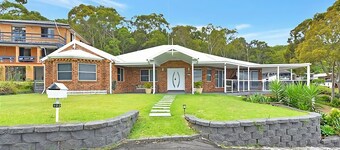 Lake Daze at Coal Point - Lakeviews, Pool & BBQ