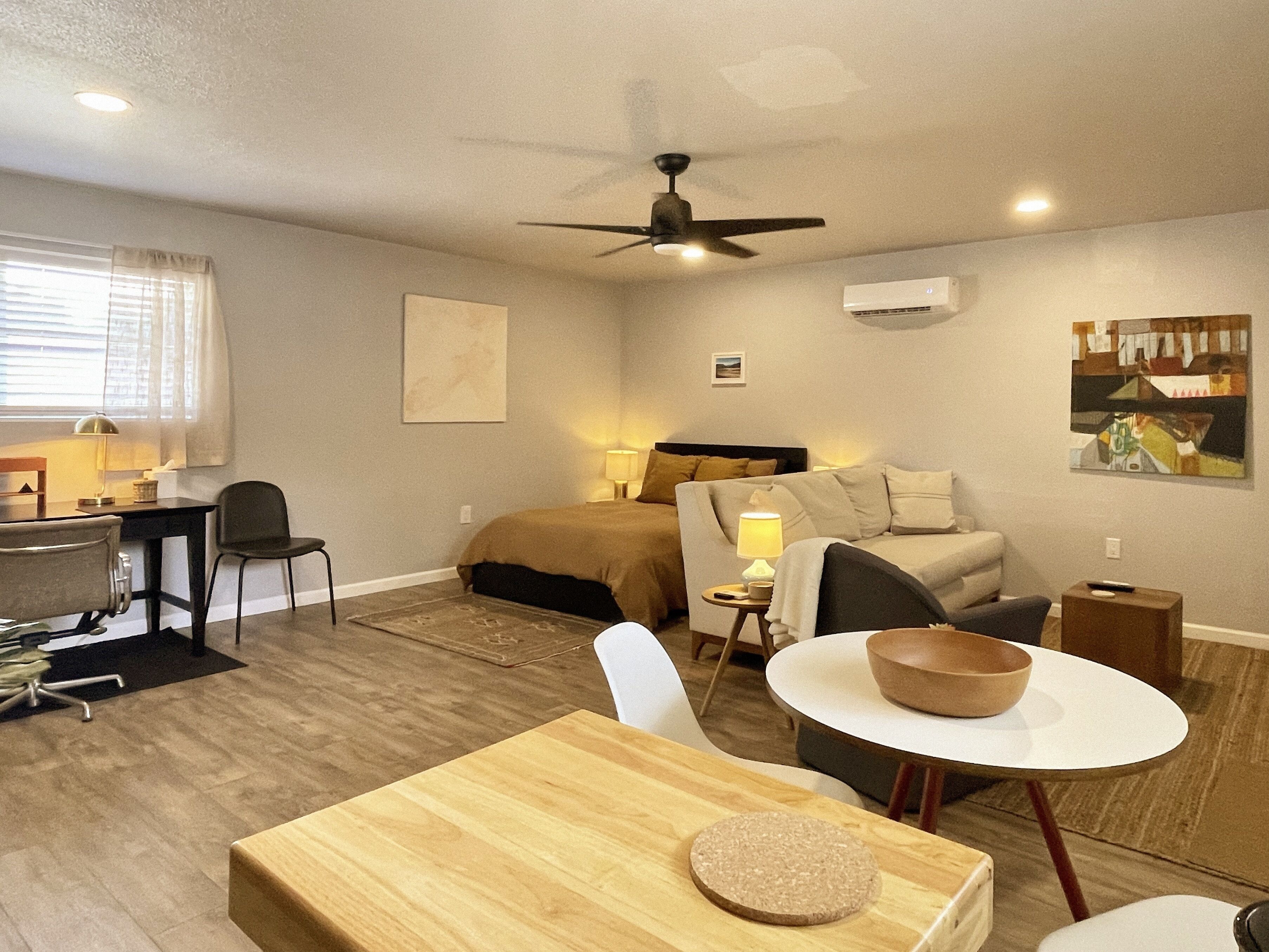 Casita at Casa Rambler (Pet-friendly guest house!)